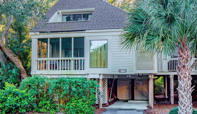 Gorgeous Spinnaker! Walk to Beach, Club, Pools! 5 Stars! Amenity access included! in Seabrook Island