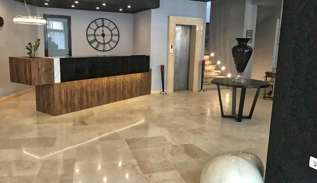 GQ Hotel & Club - Adults Only