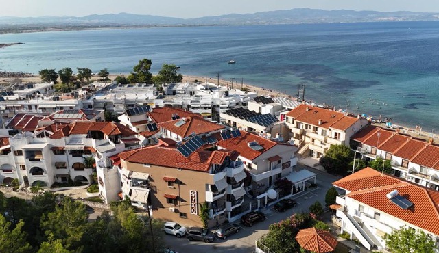 Haus Niko Apartments and Suites