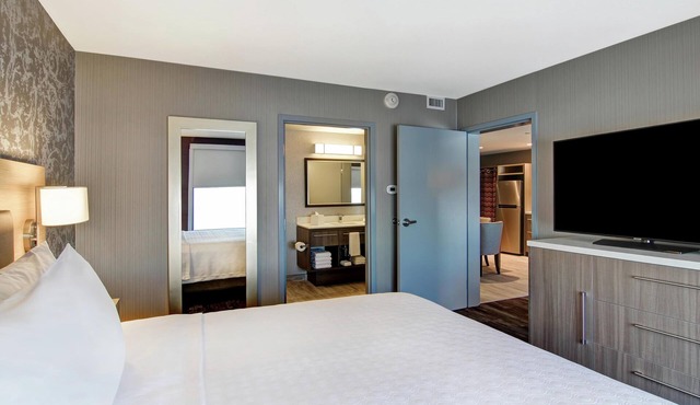 Home2 Suites by Hilton Edmonton South in Edmonton