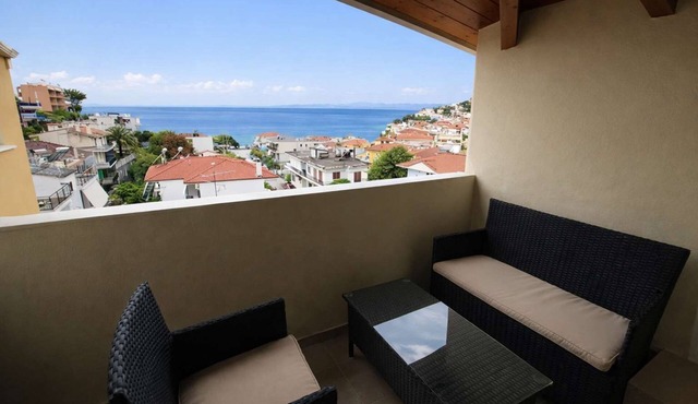 Hotel Delfini - Seaside Double Room, Menidi