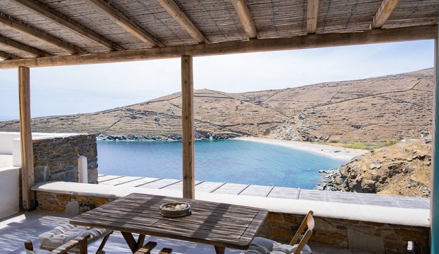 KYON Beach Suite-A 2min by the sea Skilos, Kythnos