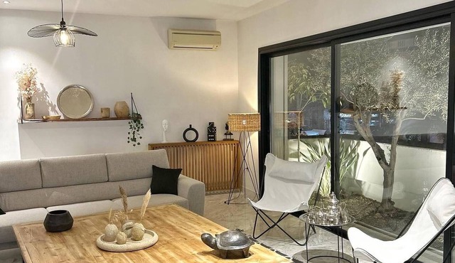 La Casa Verde , Duplex in the heart of La Marsa