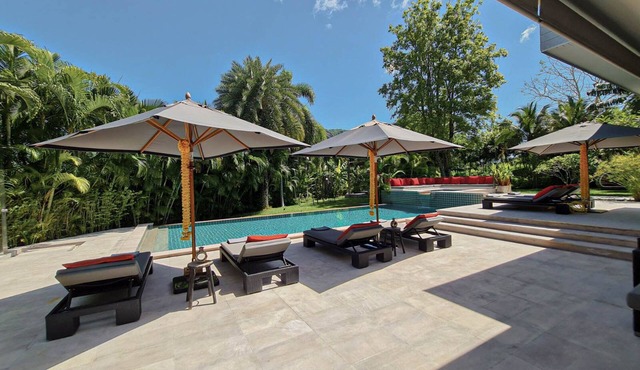 La Villa, Baan Ing Phu, Black Mountain in Hua Hin
