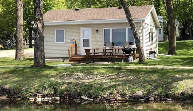 Lake Miltona, MN Weekly Rental Cabin is located right on the beach. in Miltona