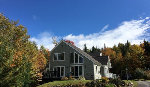 Large Modern Home with Beautiful Views in NH's White Mountains in Waterville Valley