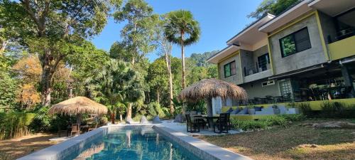Lazy Republique in Ko Chang
