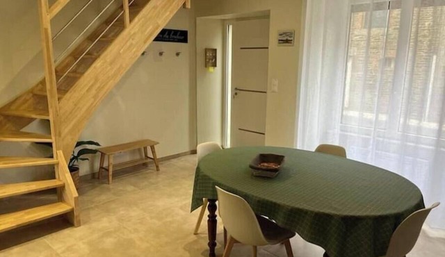 Le Cordonnier Vacation Rental for 10 People in Mont-Saint-Michel in Val-Couesnon