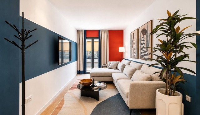 LIV - Upscale Athenian Apartment 4A