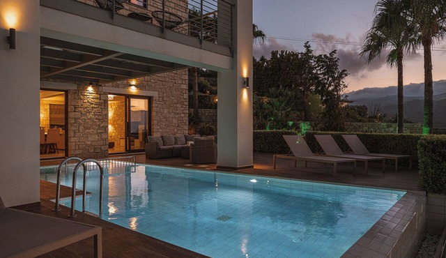 Luxury Villa Emilia with a heated pool