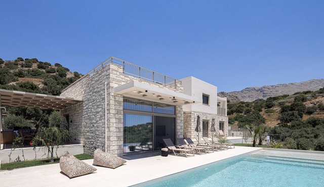 Mitatare Villas 1 - Evangelos, By Hellocrete