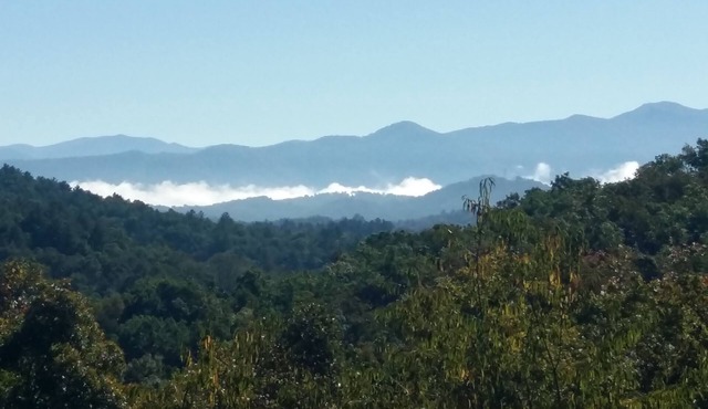 MOUNTAIN VIEW is forever from Easy Paved Access Villa above Public GOLF Course in Franklin