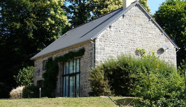Normandy Luxury Barn In Peaceful Rural Surroundings. Close to villages,Free WiFi in Sourdeval
