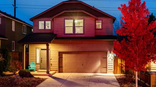 Old Mill Getaway by AvantStay in Bend