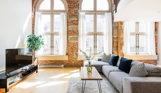 Old Quebec typical loft for 6 people in La Cité-Limoilou