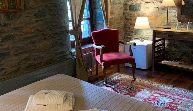 Palio Eleotrivio Guesthouse in Agios Lavrentios