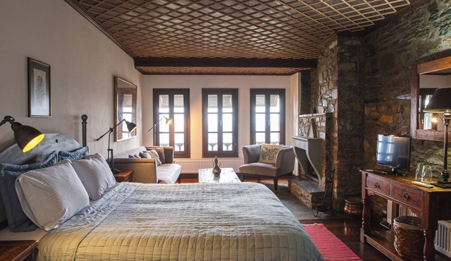 Palio Eleotrivio Guesthouse in Volos