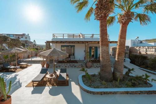 Palm Luxury Maisonette with Heated Private Jacuzzi