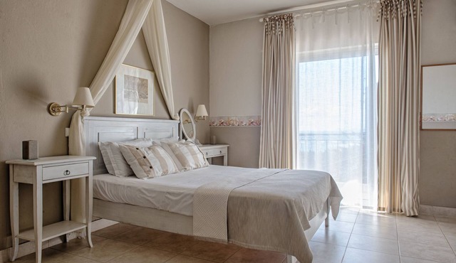 Palmina Mare Villa and Studios