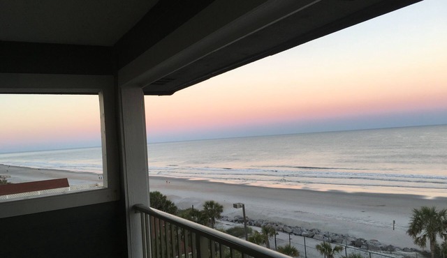 PANORAMIC OCEANFRONT CORNER UNIT! FALL & WINTER EXCLUSIVE DISCOUNTS! BOOK NOW! in Myrtle Beach