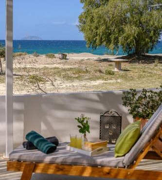 Paximadia - beach front in Kalamaki