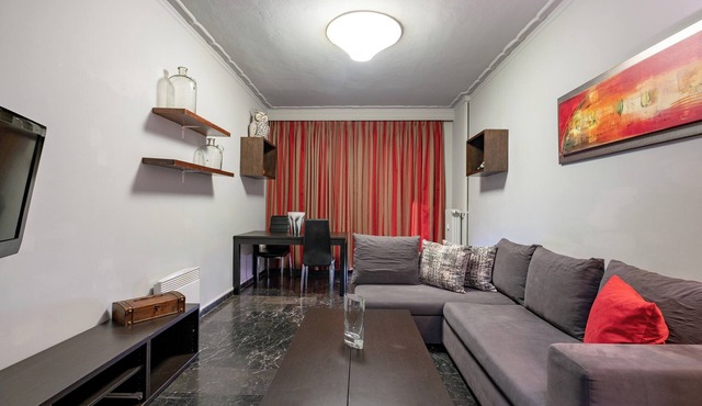 Petralona 2BDRM -Easy Access to City Center by ΜΡS