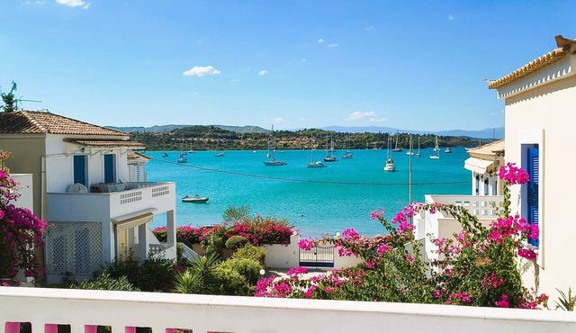 Pink Villa Country House with Sea View