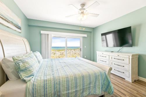 Portside Villa, No 36 Pet Friendly Beachfront Paradise Retreat in Pensacola Beach