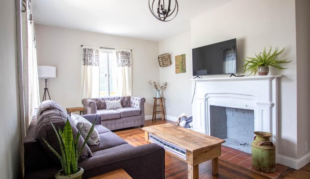 Prickly Pair Suites in Dry Ridge