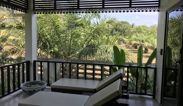 Private villa for 4 people - sea view - swimming pool - all comfort - ocean front in Amphur Thaï Muang