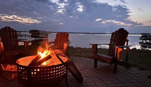 Rizzy's on the Lake in Osakis