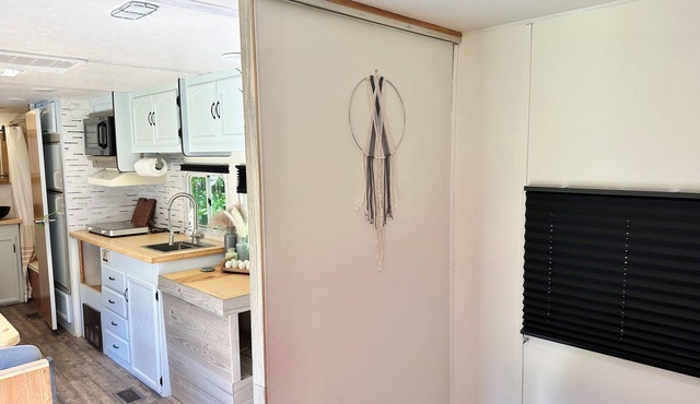 Rustic Remodeled Camper on Mini Farm with Farm Fresh Eggs in Fairview