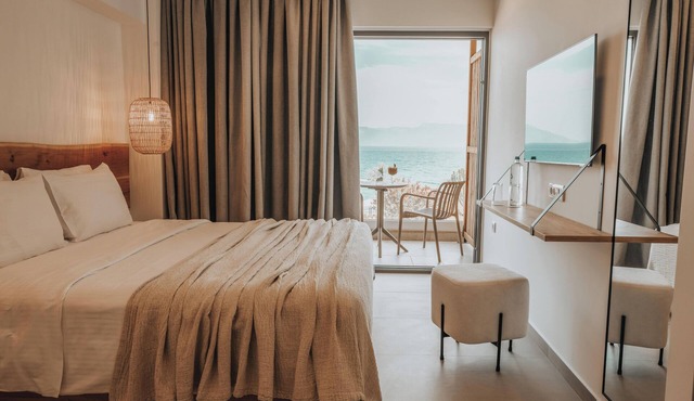 Sagredo Beachfront Retreat & Spa by E-GEO