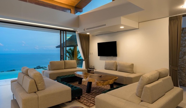 Samui Seaview Rainforest Infinity Pool Villa With 3 Beds Suits With Housekeeper in Koh Samui