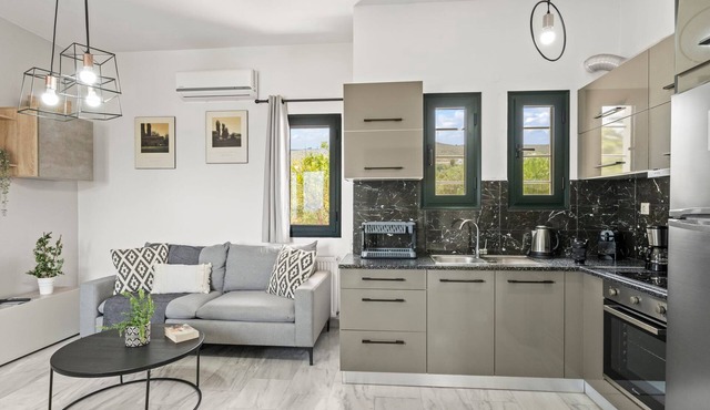 Seaside Oasis Near Heraklion Villa Maro Getaway