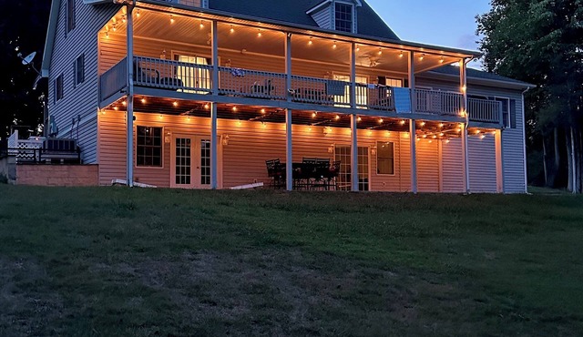 Serene waterfront home at Smith Mountain Lake in Huddleston, VA in Huddleston