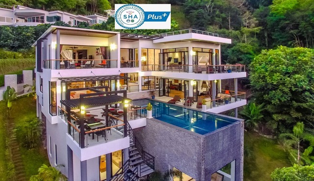 Serviced Chic Grand Villa Luxury Time in Tambon Choeng Thale