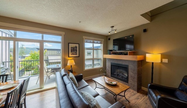 Sooke 2 Bedroom Townhome in Sooke