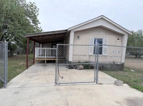 spacious one Bedroom mobil home in Harlingen