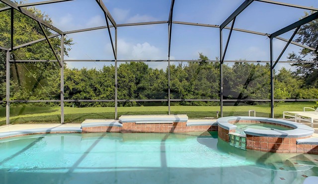 Stunning 5BR Villa with Pool, Spa & Quick Disney Access in Davenport