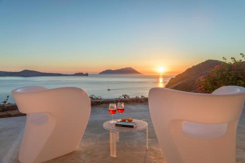Sunset Flower Villa