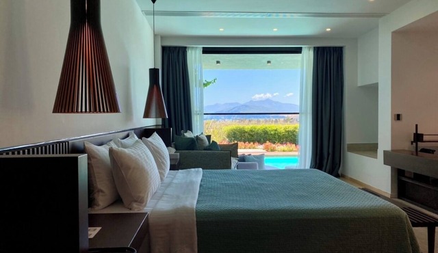 Thalatta Seaside Hotel