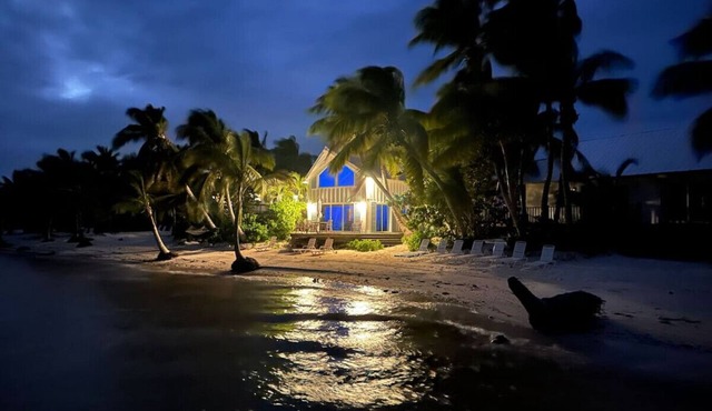 The Lighthouse - Beach Houses Key West in Upper Sugarloaf Key