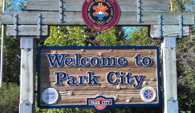 The Retreat- Amazing Views and Location; Ski, Dine, shop and entertainment. in Park City
