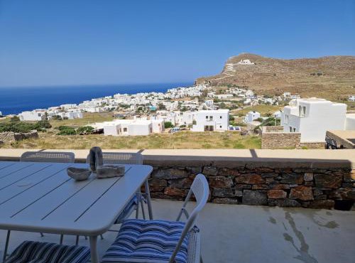 Themonies Lounge Villa