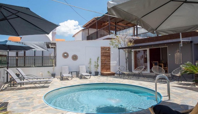 Three Waves Maisonettes by Cretanhouses