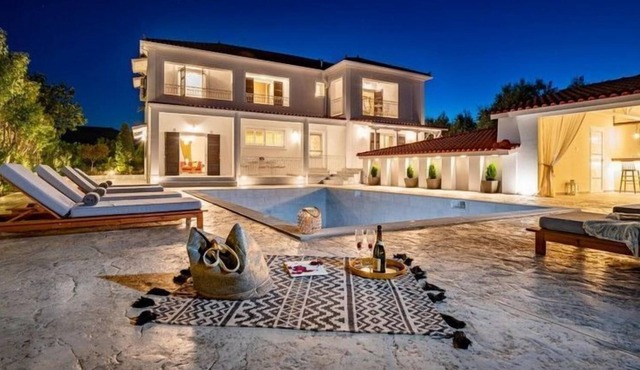 Vacation home Prestige in Vanato - 10 persons, 5 bedrooms in Vanato