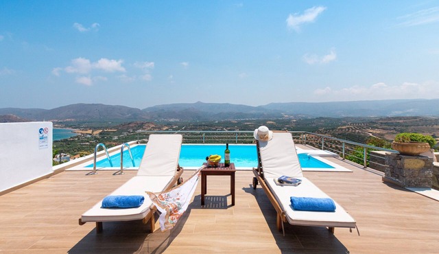 Villa Aeolos – Private Swim Spa, Sea View, Wi-Fi, Air Conditioning