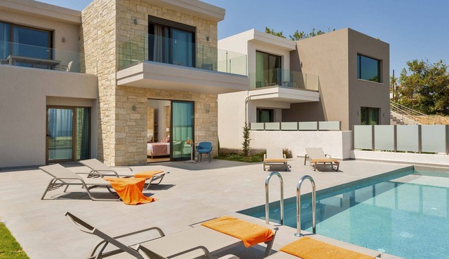 Villa Aiolos I Luxury close to the Sea!