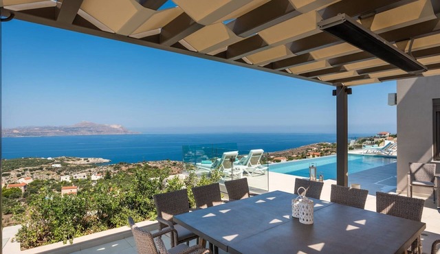 Villa Almyra, Divine Sea Views, Private Infinity Pool, Furnished Terrace,.